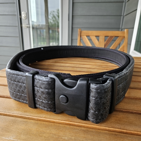 Uncle Mikes Other - ❌️❌️SOLD❌️Uncle Mikes Mirage Nylon Duty Belt Large (38 - 42) Lined Interior Belt